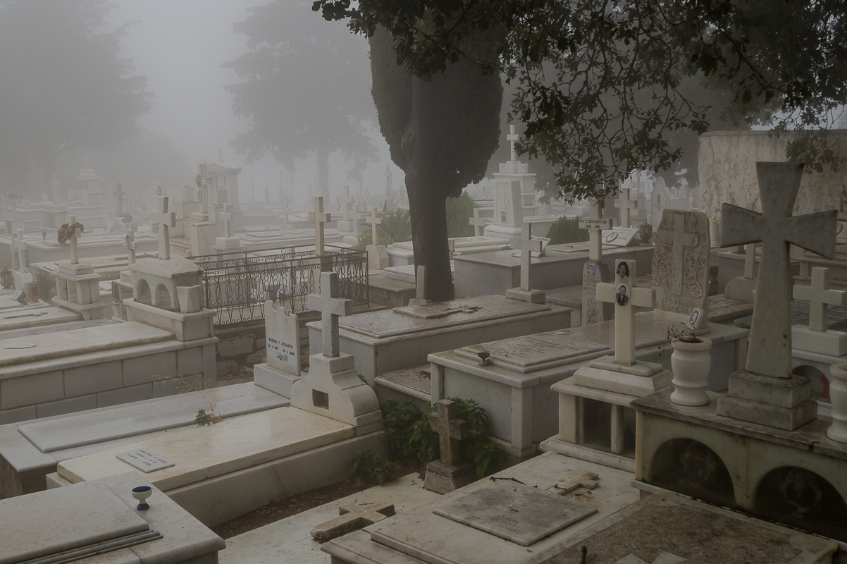Friedhof in Aparanthos